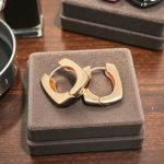 Çelik Kare Küpe - Görsel 2