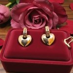 Çelik Kalp Sallantılı Küpe - Görsel 2