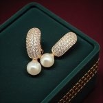 Taşlı Halka İnci Detaylı Küpe